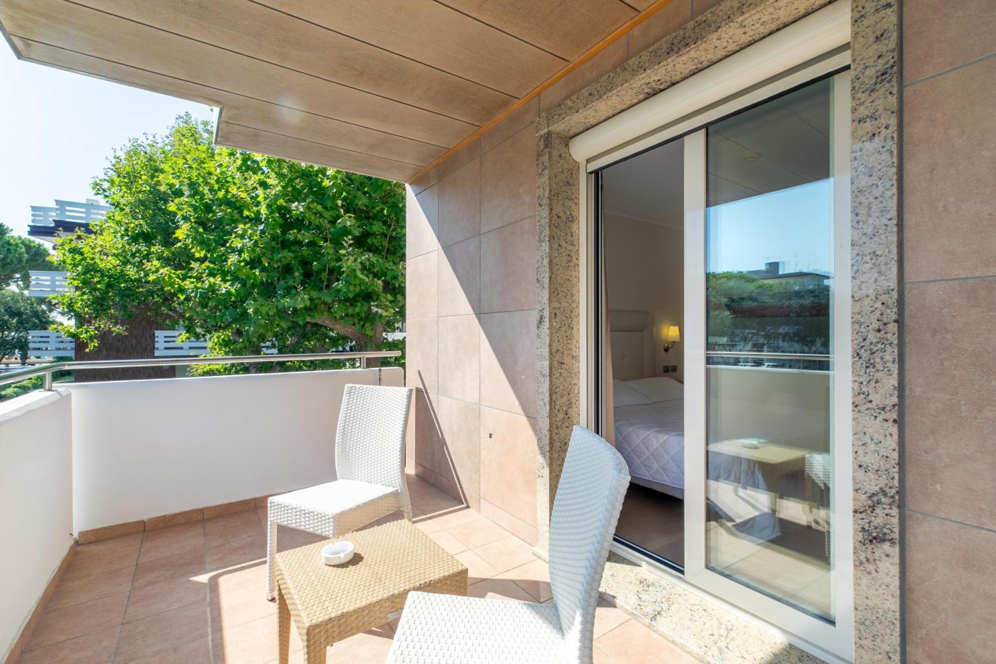 Hotel Villa Doimo Lignano Sabbiadoro Extérieur photo