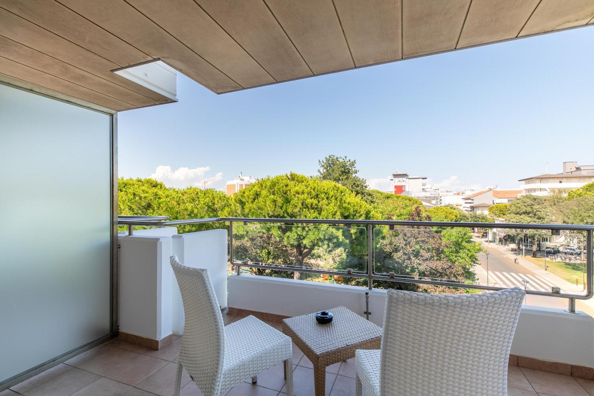 Hotel Villa Doimo Lignano Sabbiadoro Extérieur photo